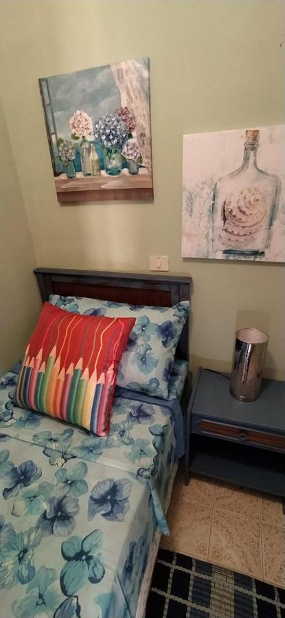 Maria Banana Guest House Полина Екстериор снимка